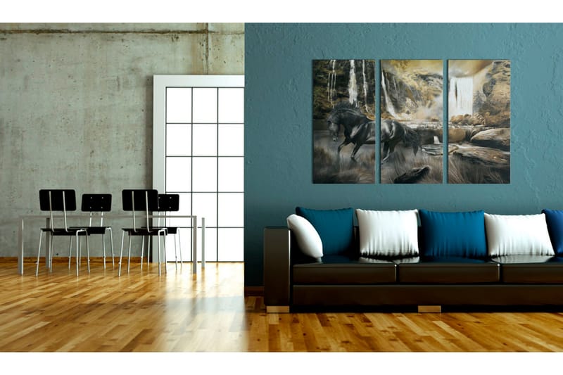 Bilde Black Horse And Rocky Waterfall 120x80 - Artgeist sp. z o. o. - Innredning - Bilder & kunst - Lerretsbilder