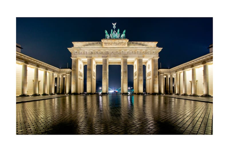 Fototapet Brandenburger Tor Om Natten 450x270 - Artgeist sp. z o. o. - Innredning - Veggdekorasjon - Tapeter - Fototapeter