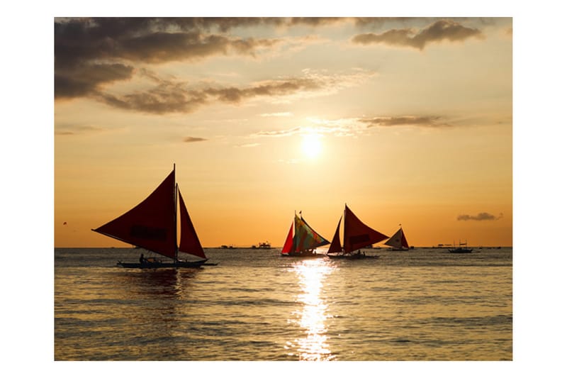 Fototapet Sailing Boats Sunset 200x154 - Artgeist sp. z o. o. - Innredning - Veggdekorasjon - Tapeter - Fototapeter