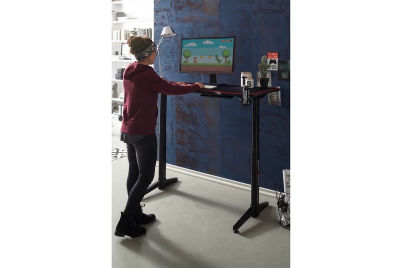 Nonya 4 Gaming Skrivebord 140 cm Hev - og Senkbart - Svart - Møbler - Bord - Kontorbord - Skrivebord - Hev og senkbart skrivebord