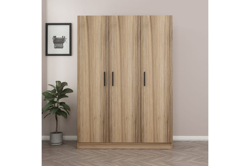 Fruitland Garderobe 135 cm - Eik - Oppbevaring - Klesoppbevaring - Garderober & garderobesystem