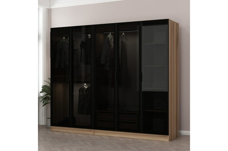 Fruitland Garderobe 225 cm - Brun - Oppbevaring - Klesoppbevaring - Garderober & garderobesystem