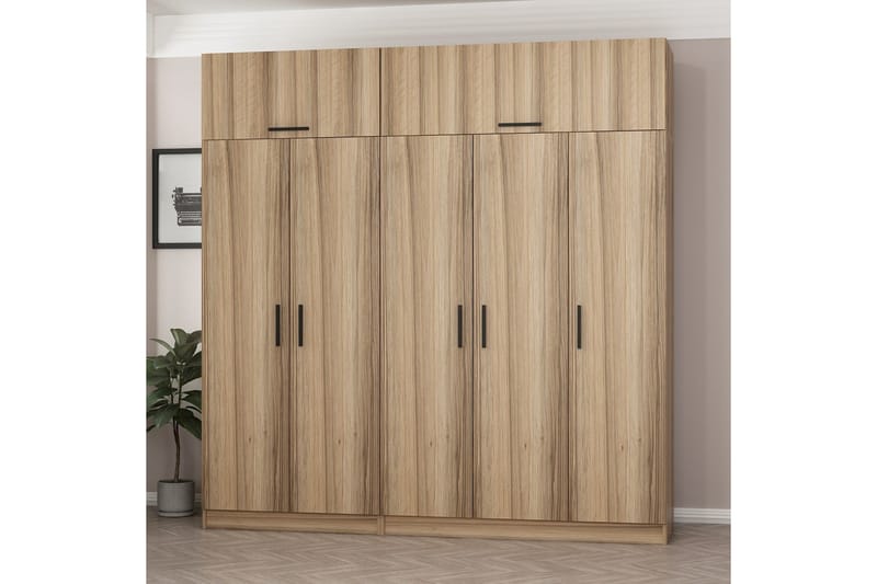 Fruitland Garderobe 225 cm - Brun - Oppbevaring - Klesoppbevaring - Garderober & garderobesystem