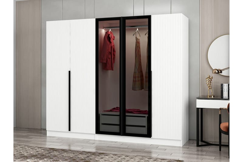 Fruitland Garderobe 225 cm - Hvit - Oppbevaring - Klesoppbevaring - Garderober & garderobesystem