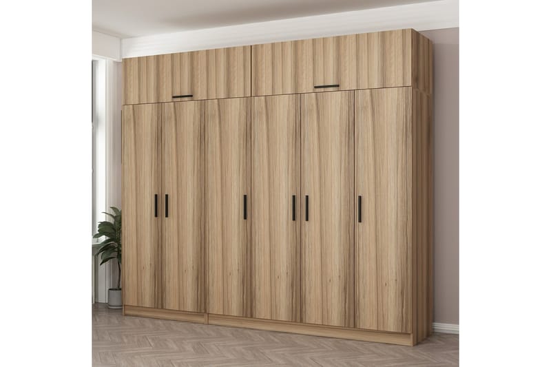 Fruitland Garderobe 270 cm - Brun - Oppbevaring - Klesoppbevaring - Garderober & garderobesystem