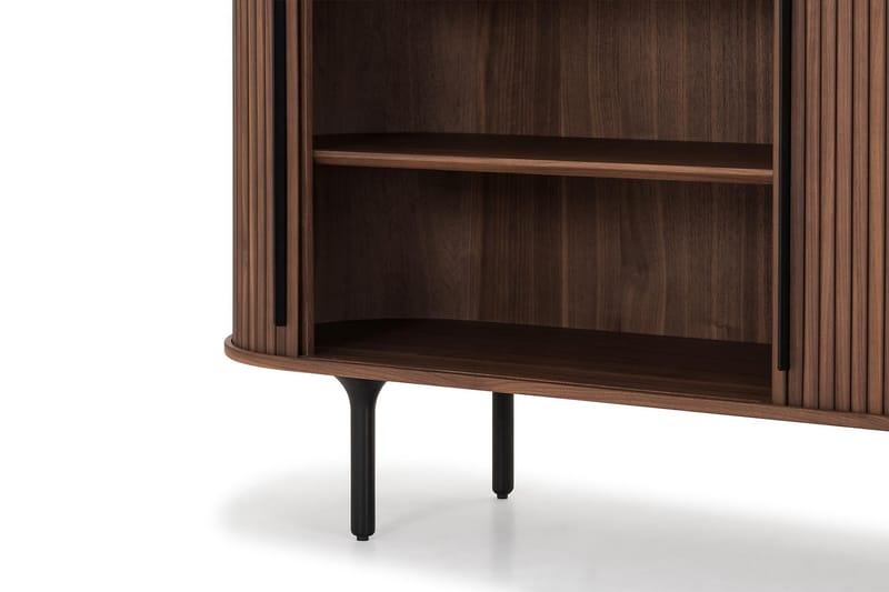 Noira Smalt Sideboard Ribbet Valnøtt 150x45 cm - Massiv Valnøtt / Brun - Oppbevaring - Oppbevaringsmøbler - Sideboard & skjenker