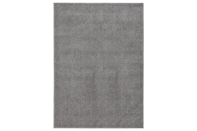 Teppe med kort luv 120x170 cm grå - Grå - Kjøkkenmatte - Gummiert tepper - Plastmatte balkong - Plasttepper - Små tepper - Mønstrede tepper - Store tepper - Hall matte - Balkongmatte - Håndvevde tepper