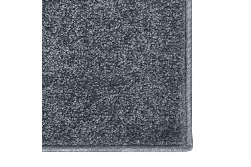 Teppe med kort luv 240x340 cm antrasitt - Antrasittgrå - Kjøkkenmatte - Gummiert tepper - Plastmatte balkong - Plasttepper - Små tepper - Mønstrede tepper - Store tepper - Hall matte - Balkongmatte - Håndvevde tepper